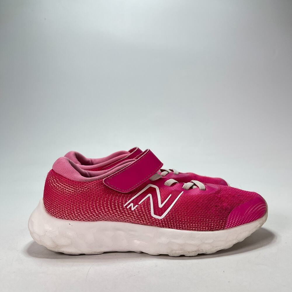 New Balance DynaSoft 520 v8 Signal Pink White Running Shoes PA520PK8 Youth Sz 3